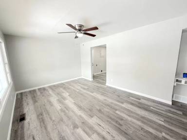 Main picture of 3209 Francis Pl