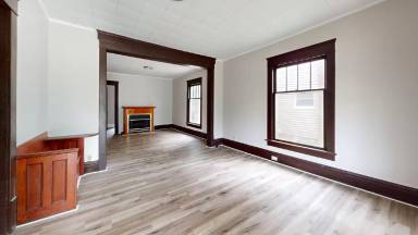 Main picture of 801 W Exchange St