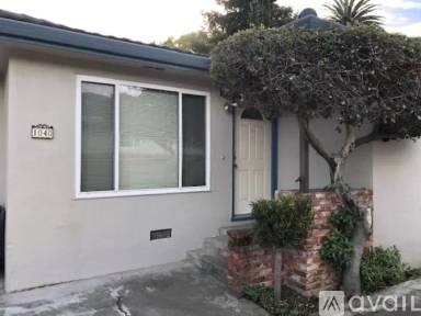 Main picture of 1040 Capuchino Ave