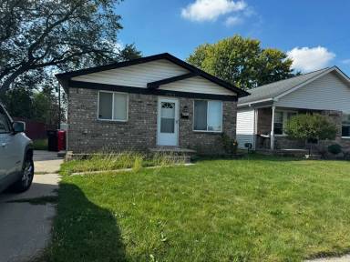 Main picture of 27873 Van Howe St
