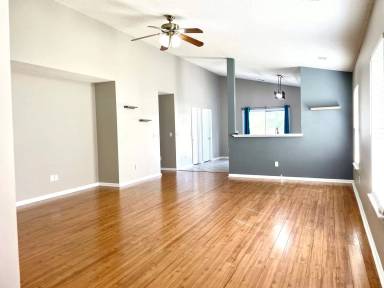 Main picture of 118 Dundalk Ct