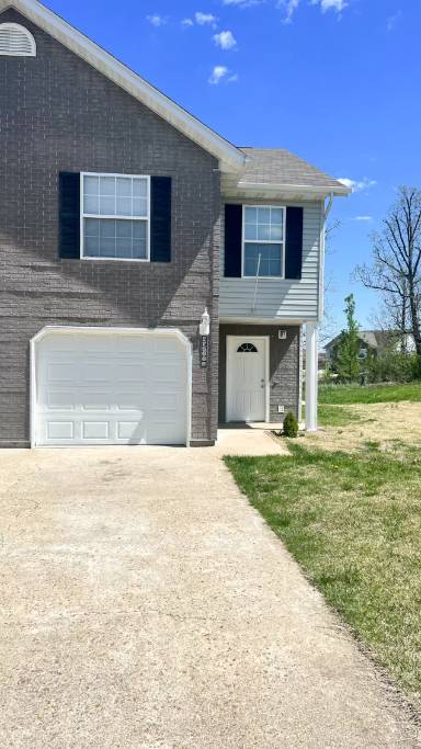 Main picture of 22585 Hollow Oak Ln