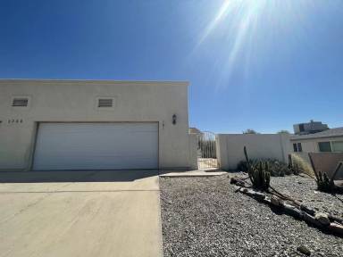 Main picture of 3730 Hollister Dr