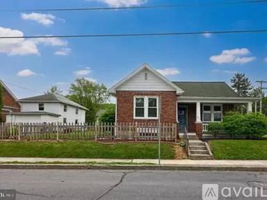 Main picture of 301 Washington Ave