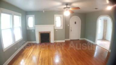 Main picture of 4538 Duval St