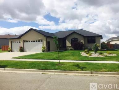 Main picture of 3312 Sedona Ct SE