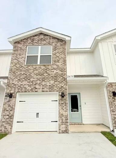 Main picture of 2479 Cliff Hollow Cir