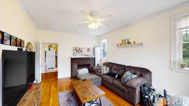 Main picture of 15 Glenville Ave