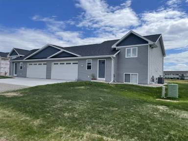 Main picture of 3821 E Rubyred Dr