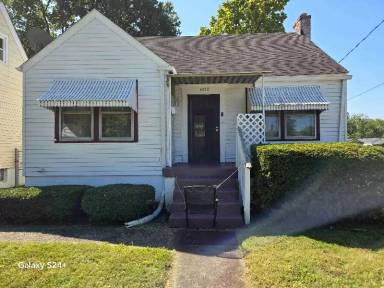 Main picture of 3320 Garland Ave