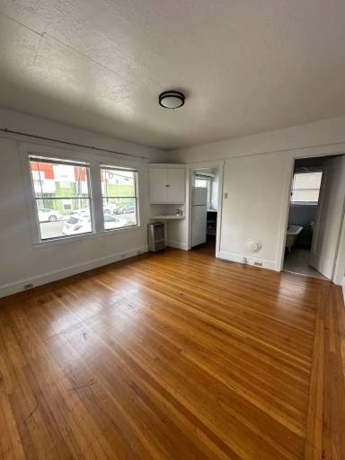 Main picture of 1093 Alcatraz Ave