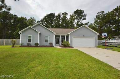 Main picture of 222 Lakeside Dr