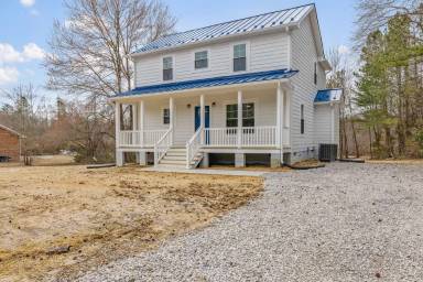 Main picture of 20015 James River Dr