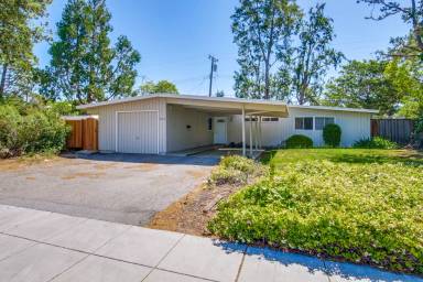 Main picture of 3974 Duncan Pl