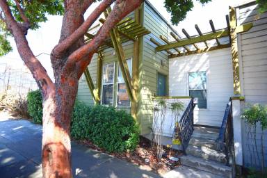 Main picture of 1185 Ingalls St