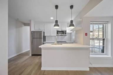 Main picture of 1525 Green St