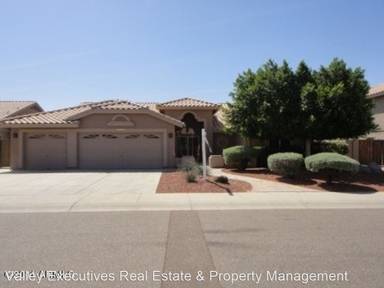 Main picture of 1331 W Muirwood Dr