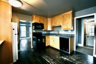 Main picture of 1309 6th Ave S