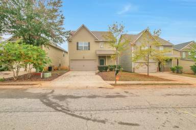 Main picture of 2537 Shropshire Pl