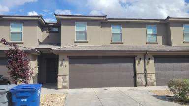 Main picture of Fossil Hills Townhomes