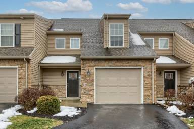 Main picture of 25 Parker Spring Ave