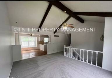 Main picture of 15419 S Summertree Ln