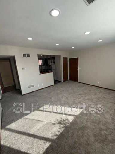 Main picture of 46 Bradford St