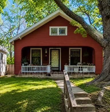 Main picture of 5344 Charlotte St