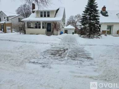 Main picture of 1524 W Ottawa St