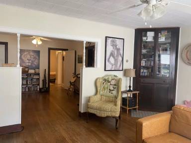Main picture of 26 Gracelyn Rd
