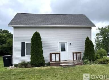 Main picture of 905 N Harrison St