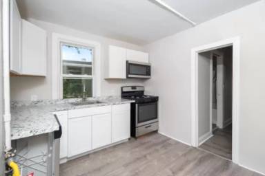 Main picture of 619 5th Ave
