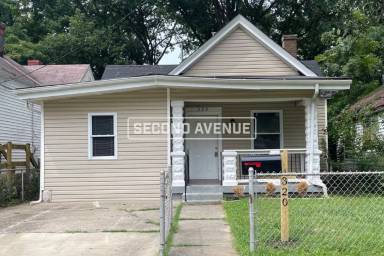 Main picture of 320 N 35th St