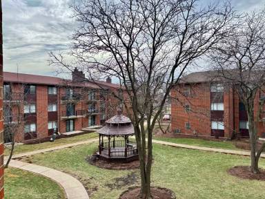 Main picture of Royal Grove Apartments