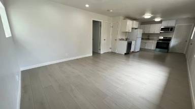 Main picture of 120 S 108th St