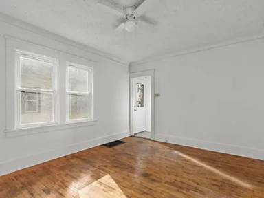 Main picture of 508 Tayco St