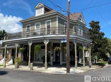 Main picture of 639 N Alexander St
