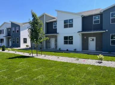 Main picture of 822 E Sunnyside Rd