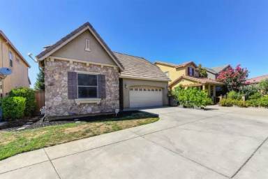 Main picture of 3557 Rainsong Cir