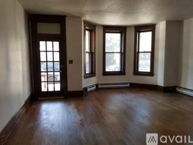 Main picture of 234 N Union St