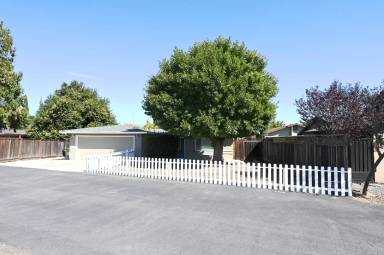 Main picture of 18550 Hale Ave