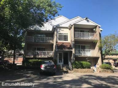 Main picture of 4816 Glenway Ave