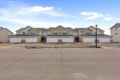 Main picture of 589 William St