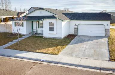 Main picture of 2810 S Juniper St