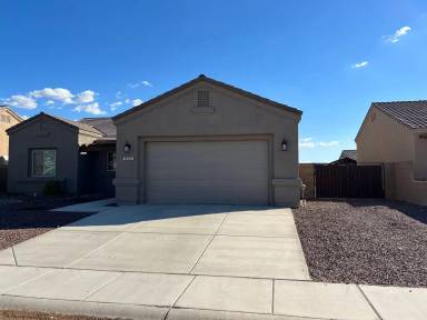 Main picture of 10151 E 38th Ln