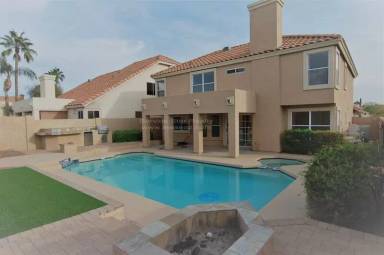 Main picture of 1204 E Silverwood Dr