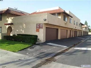 Main picture of 9771 Acacia Ave