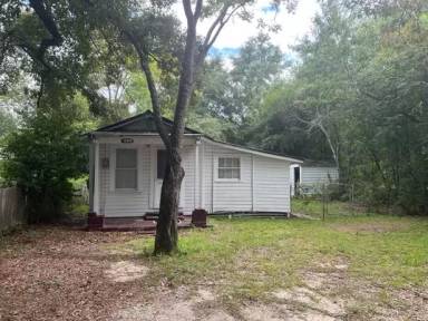 Main picture of 1007 1/2 Raleigh St