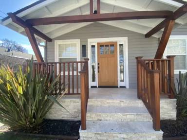 Main picture of 1026 Iris St
