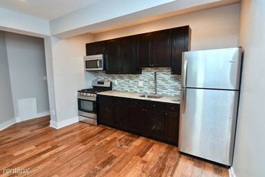 Main picture of 4900 Pine St